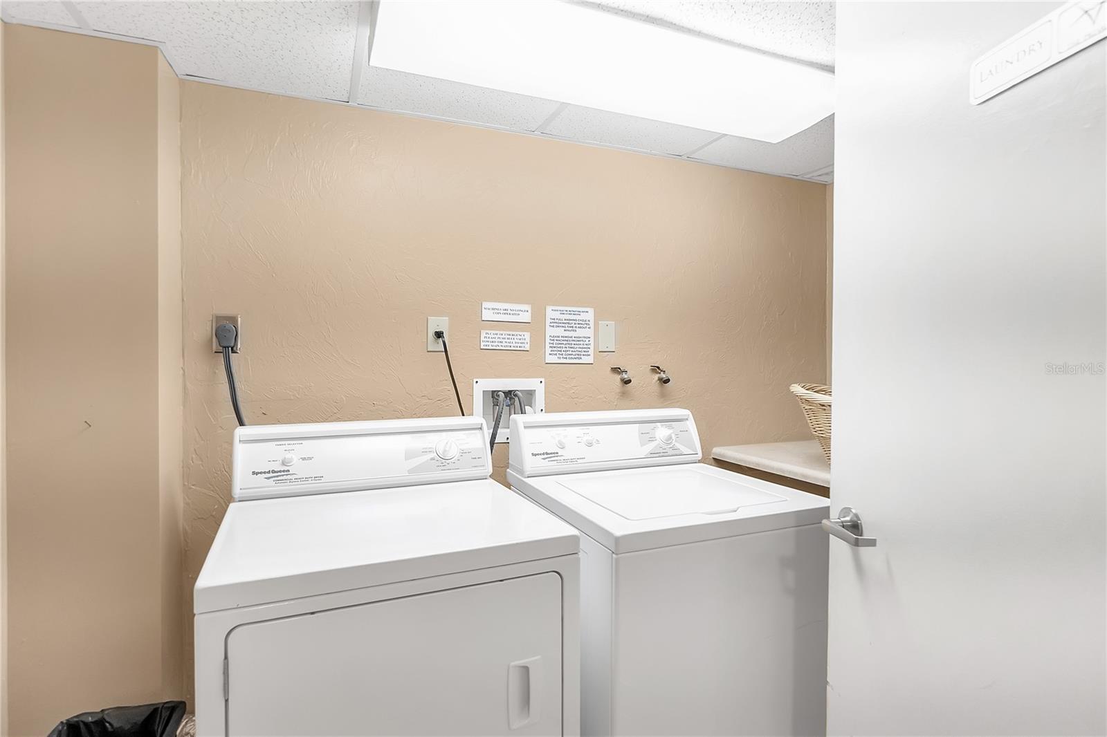 PRIVATEER SOUTH - Residential