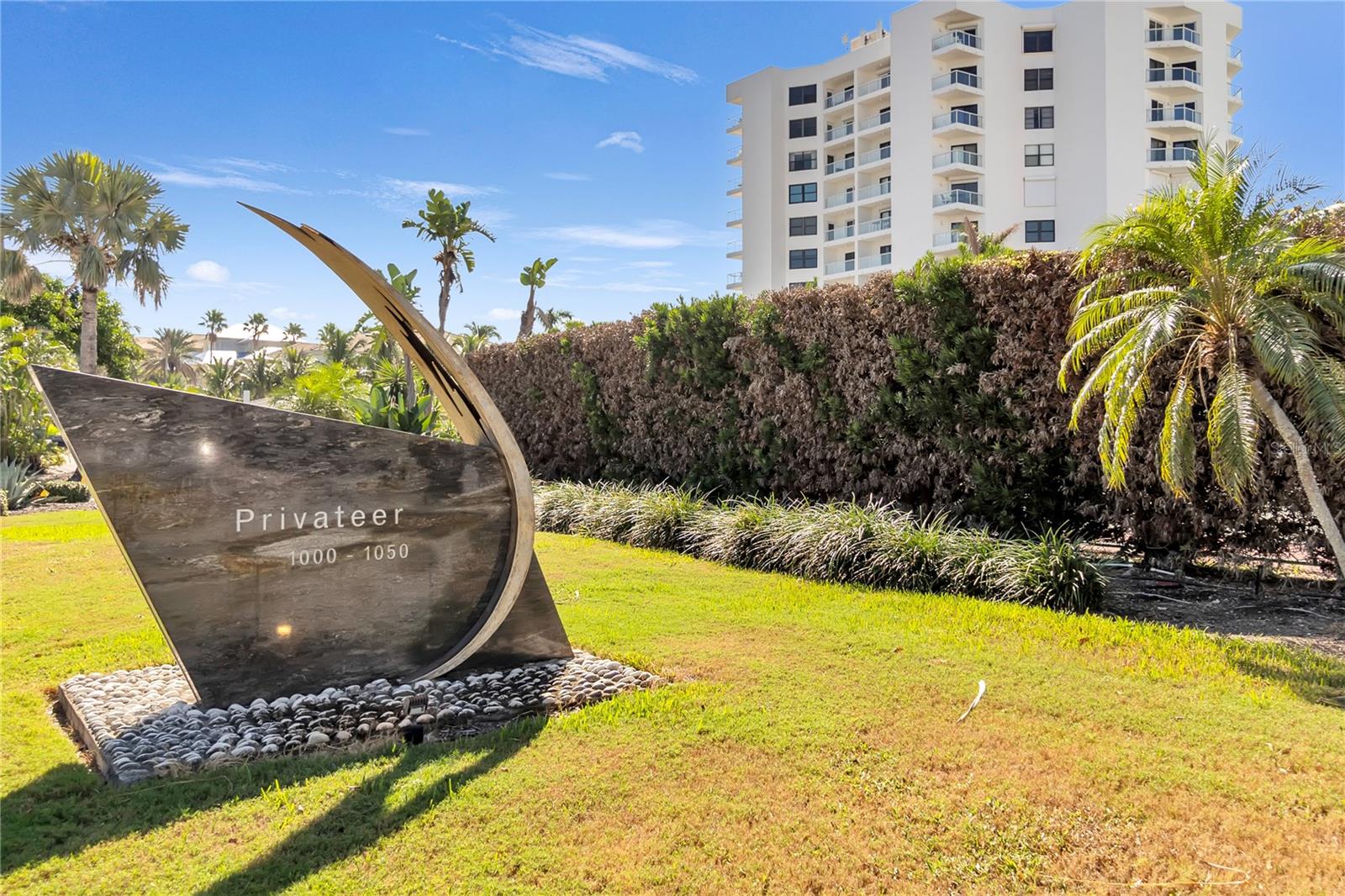 PRIVATEER SOUTH - Residential