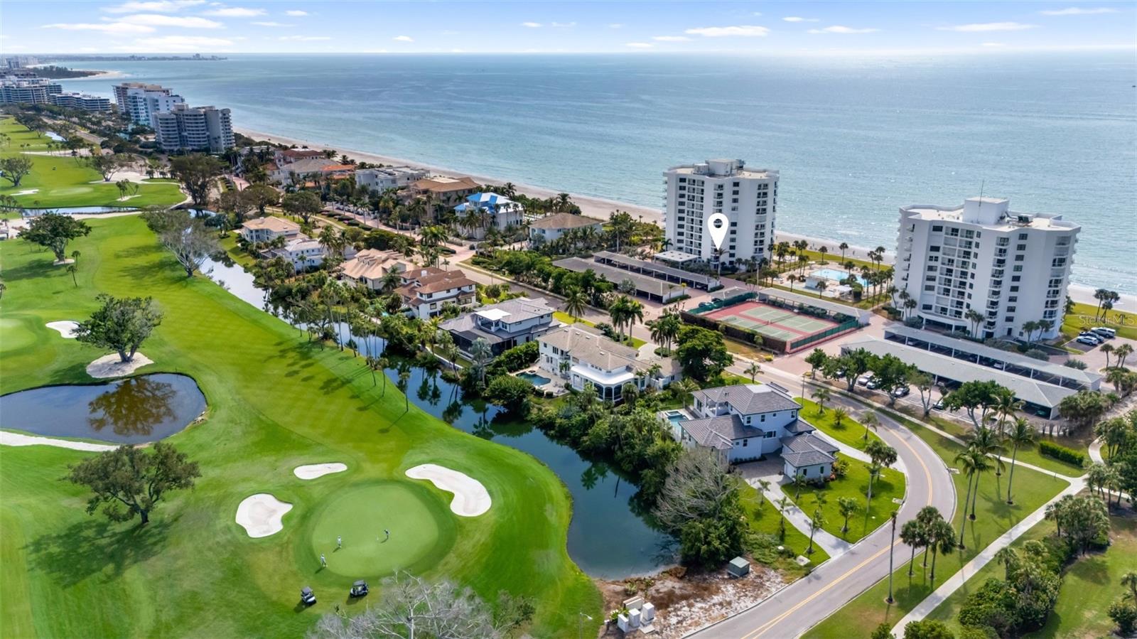 PRIVATEER SOUTH - Residential