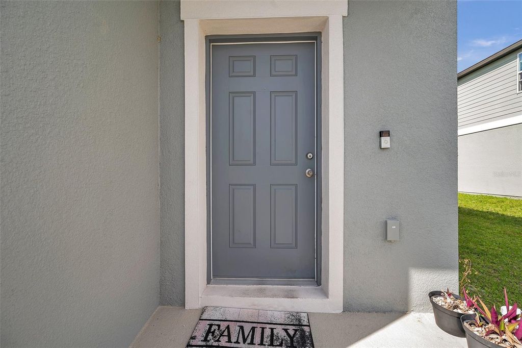 Photo of 1203 7th Avenue NW, Ruskin, FL 33570 (MLS # TB8427126)