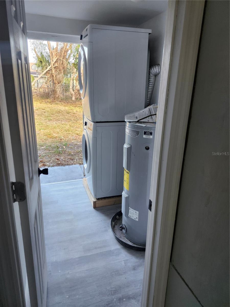 HIGHLAND PINES REV - Residential