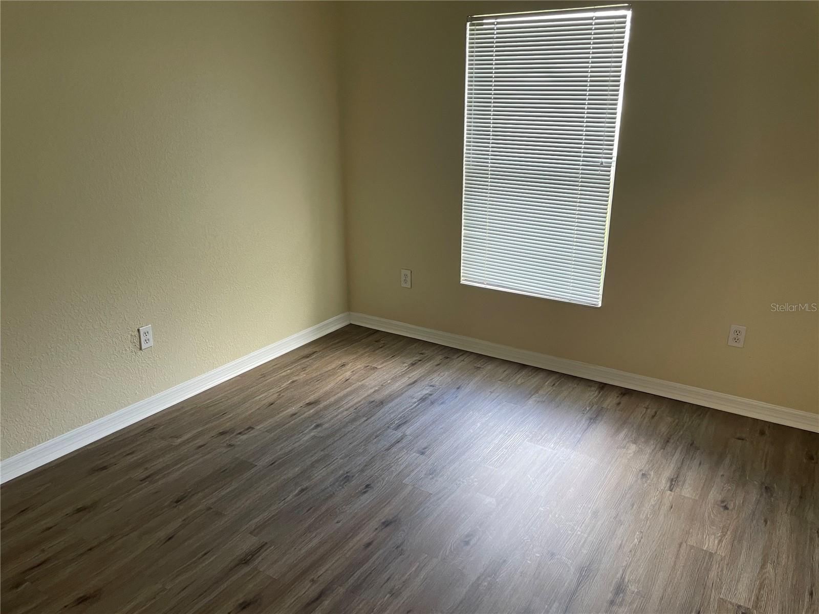 PORT CHARLOTTE SUB 08 - Residential Lease