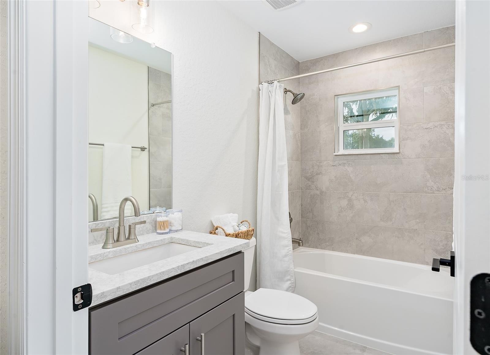 GREAT OAKS - Residential