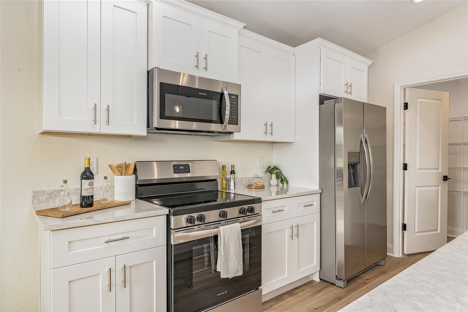 GREAT OAKS - Residential