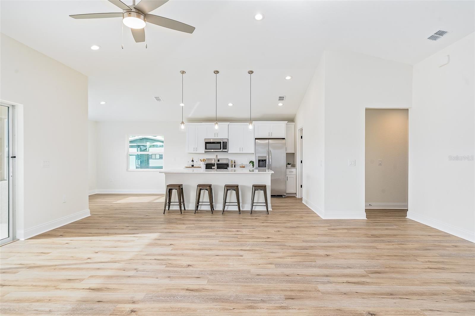 GREAT OAKS - Residential