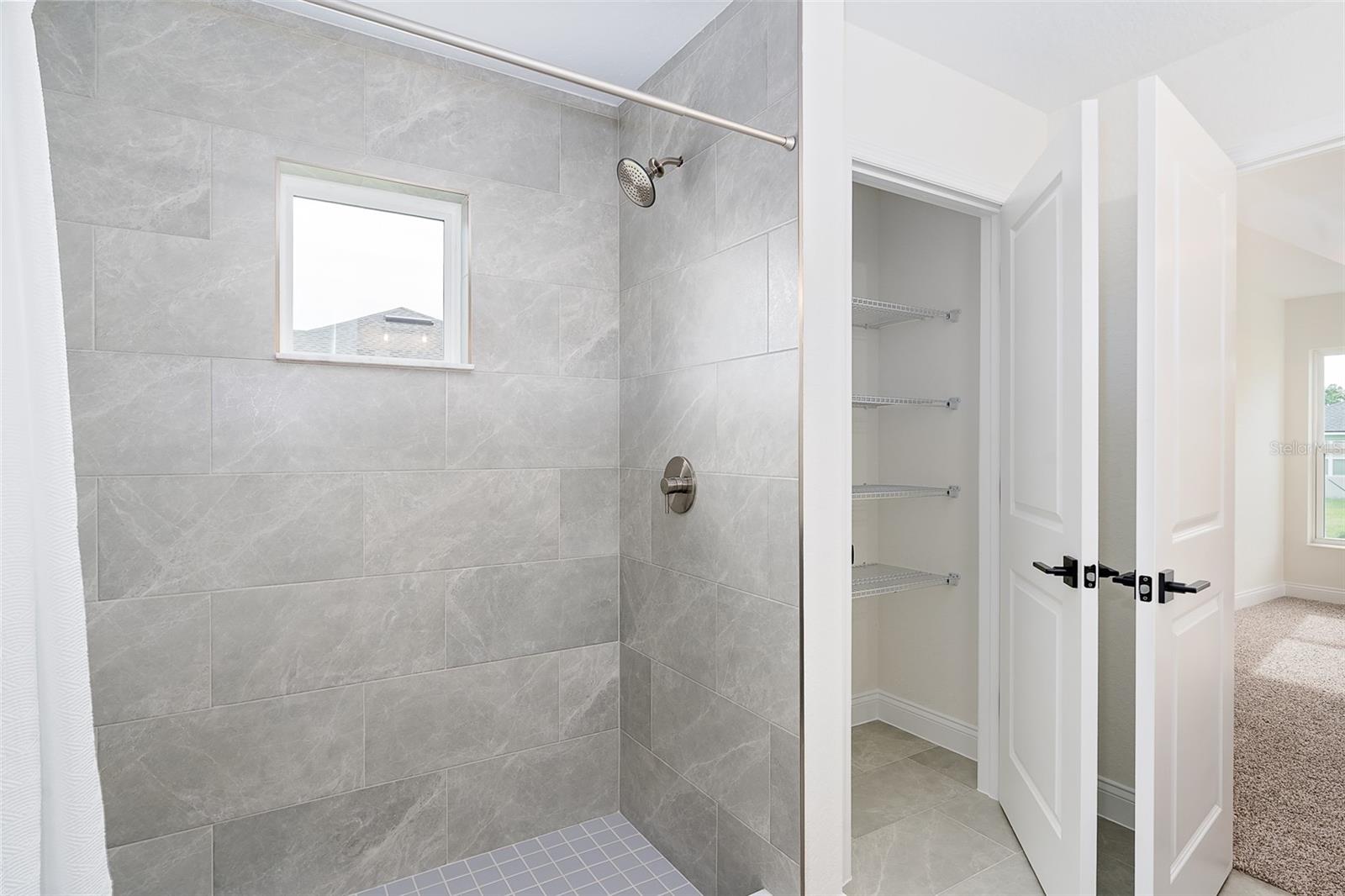 GREAT OAKS - Residential