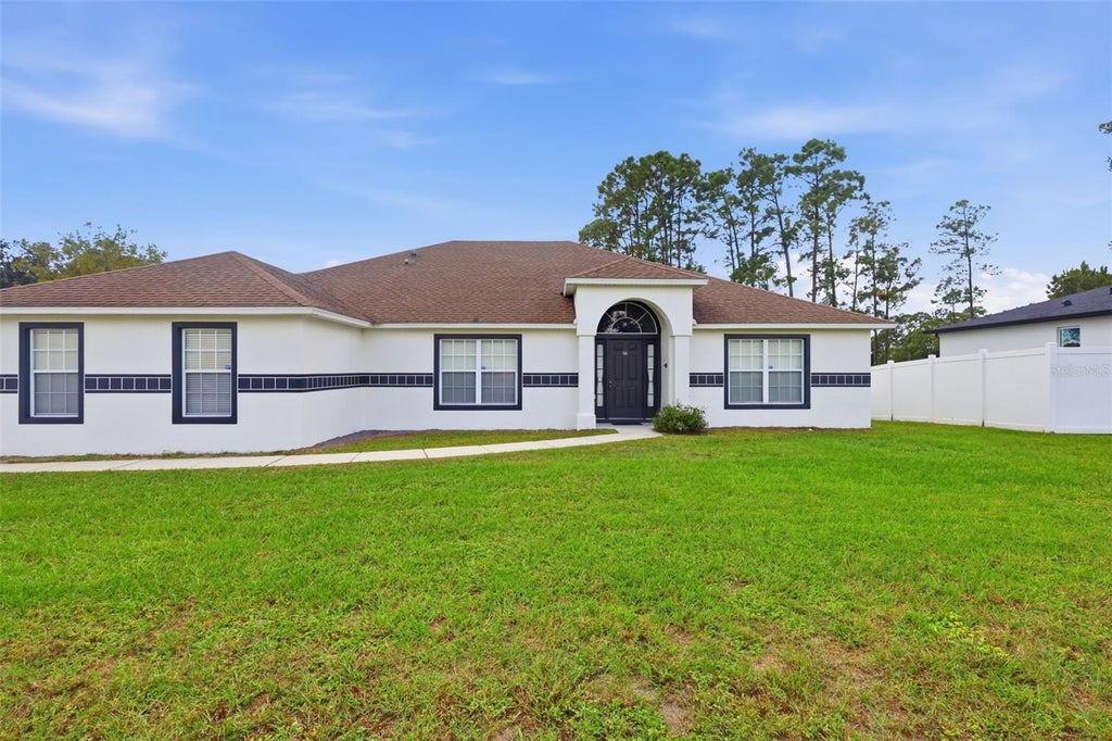 Photo of 516 Glen Haven Drive, Deltona, FL 32738 (MLS # V4950057)