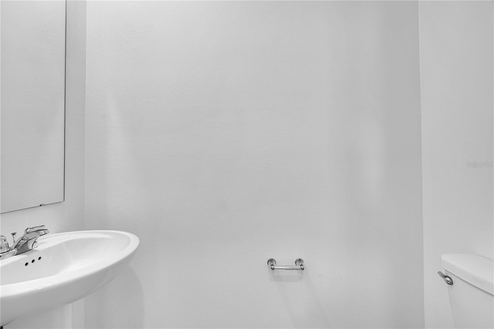 BRENTWOOD TH - Residential Lease