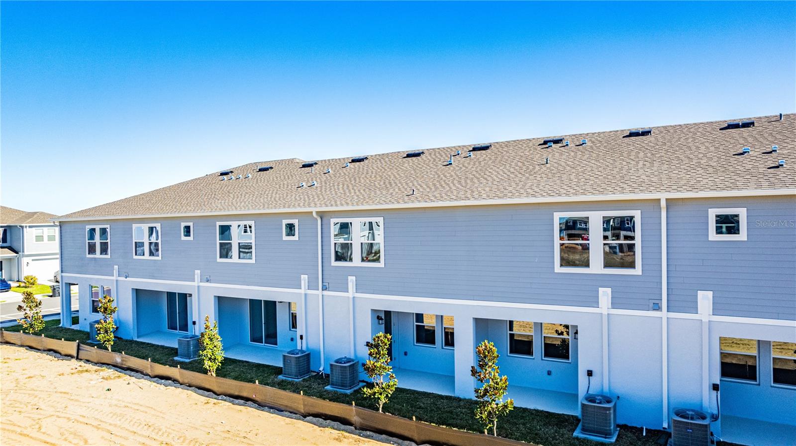 BRENTWOOD TH - Residential Lease