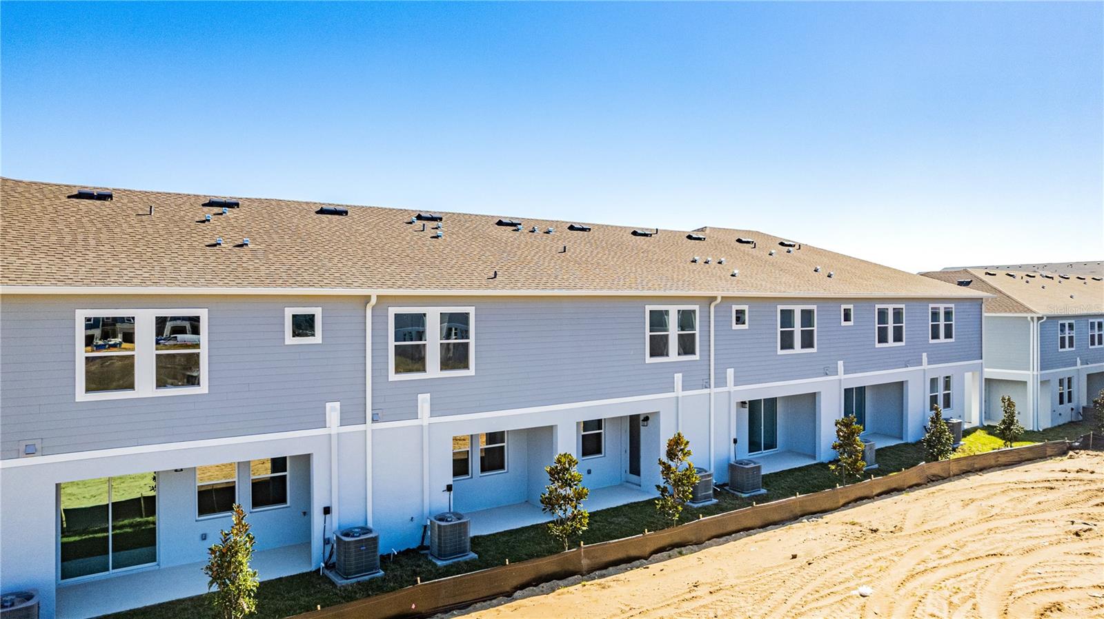 BRENTWOOD TH - Residential Lease