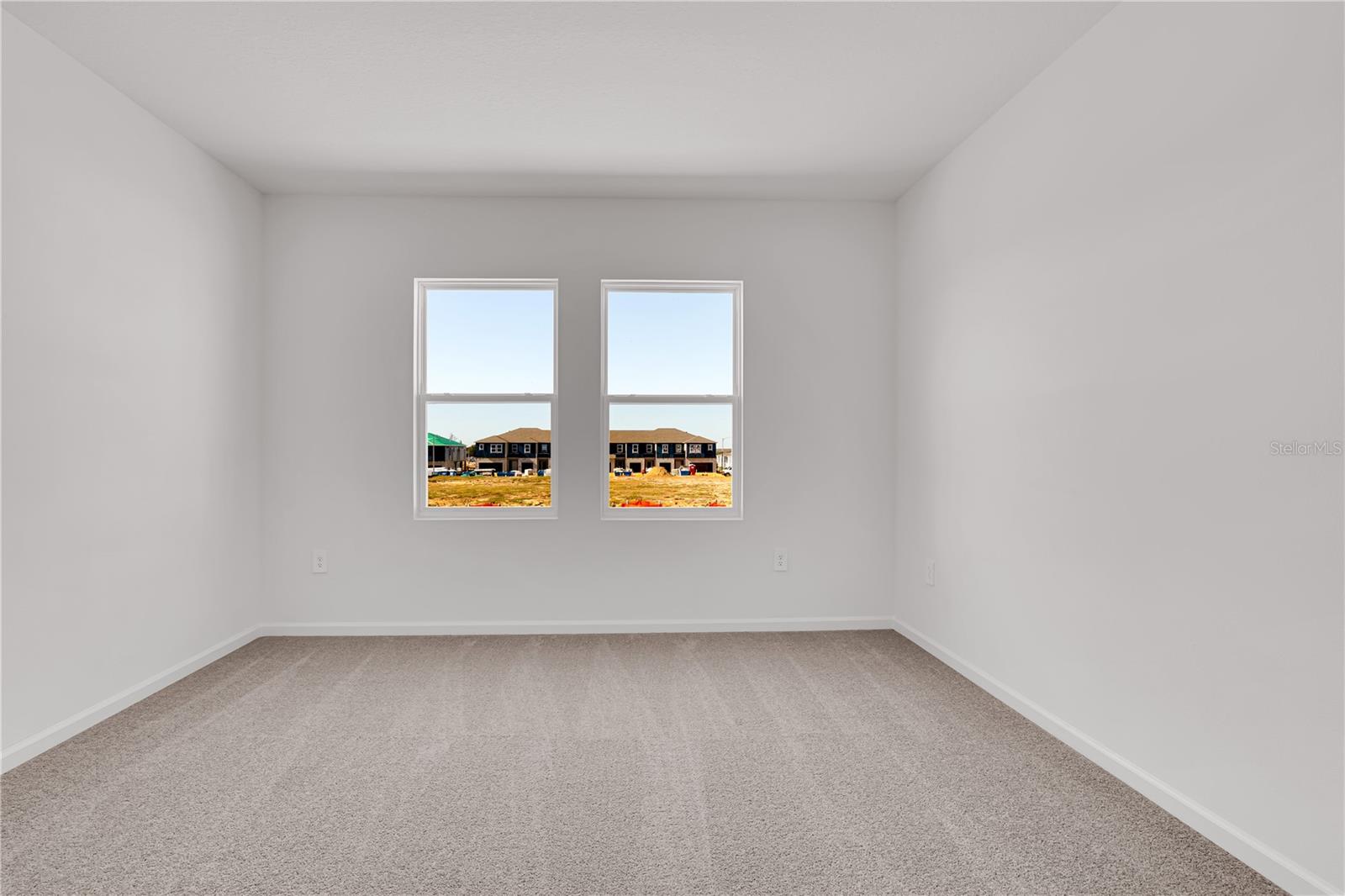 BRENTWOOD TH - Residential Lease