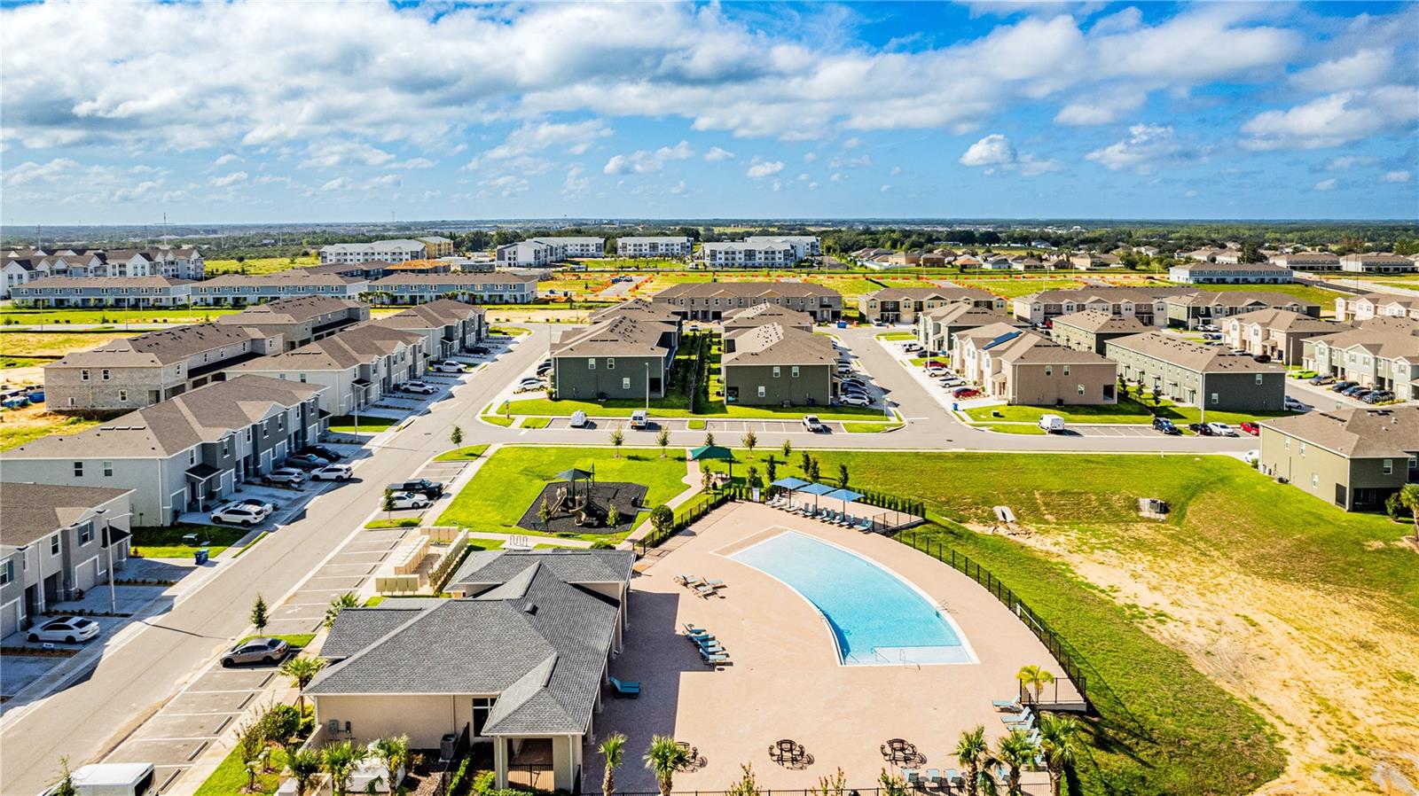 BRENTWOOD TH - Residential Lease