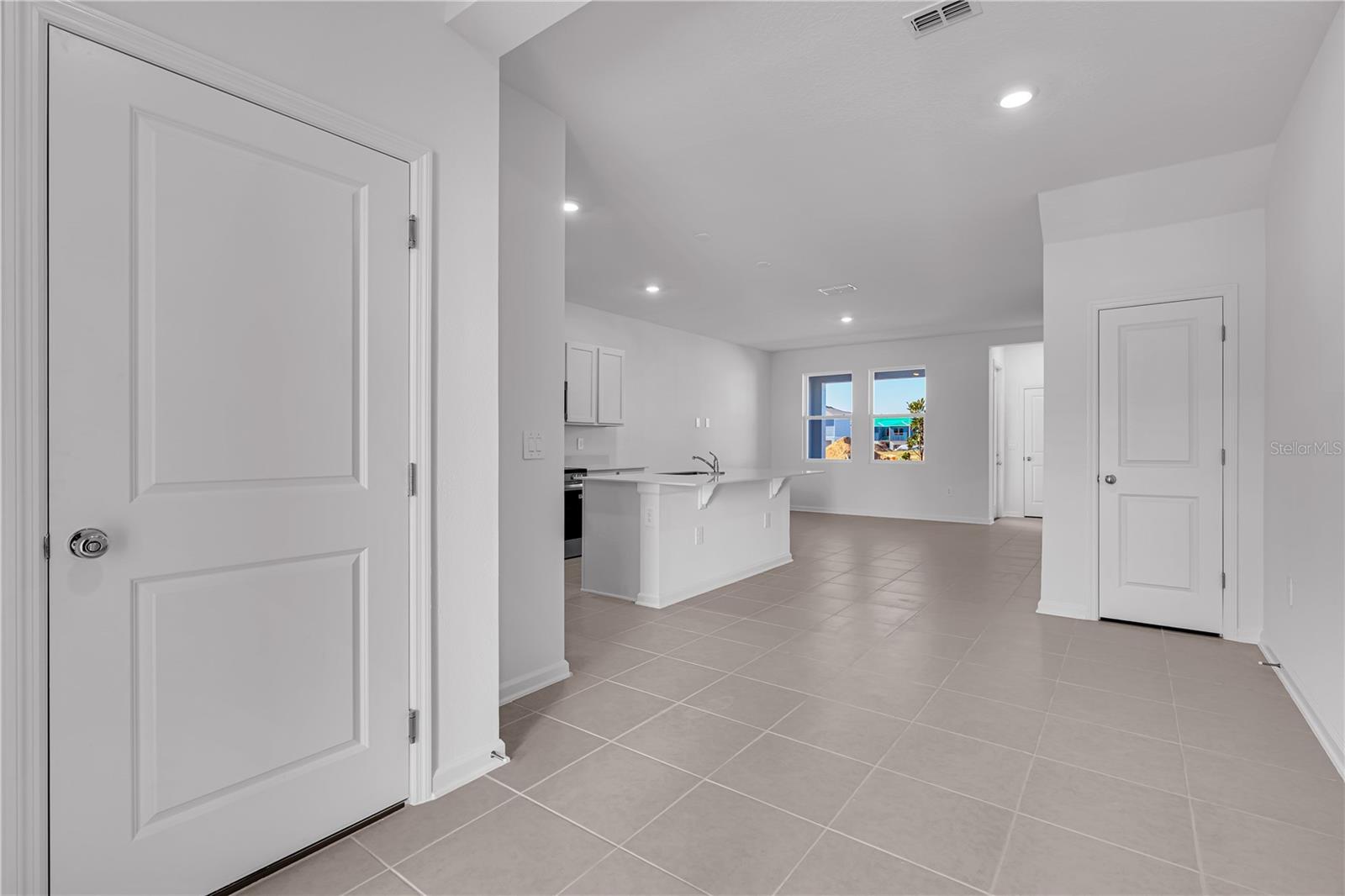 BRENTWOOD TH - Residential Lease