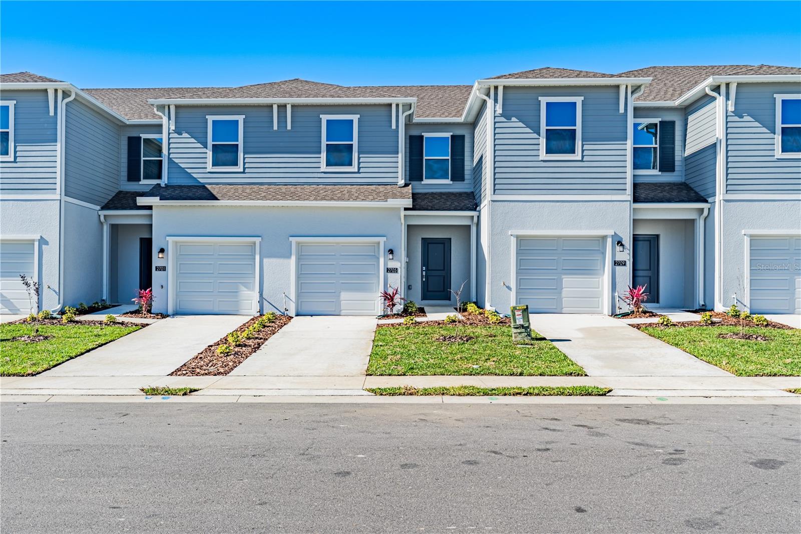 BRENTWOOD TH - Residential Lease