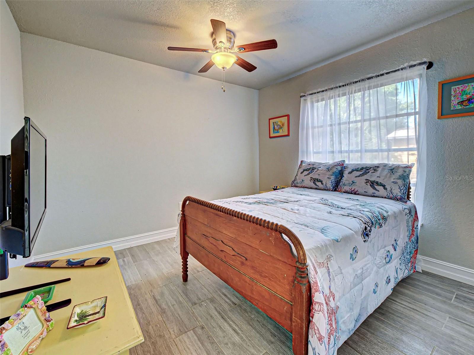 VENICE GROVES - Residential