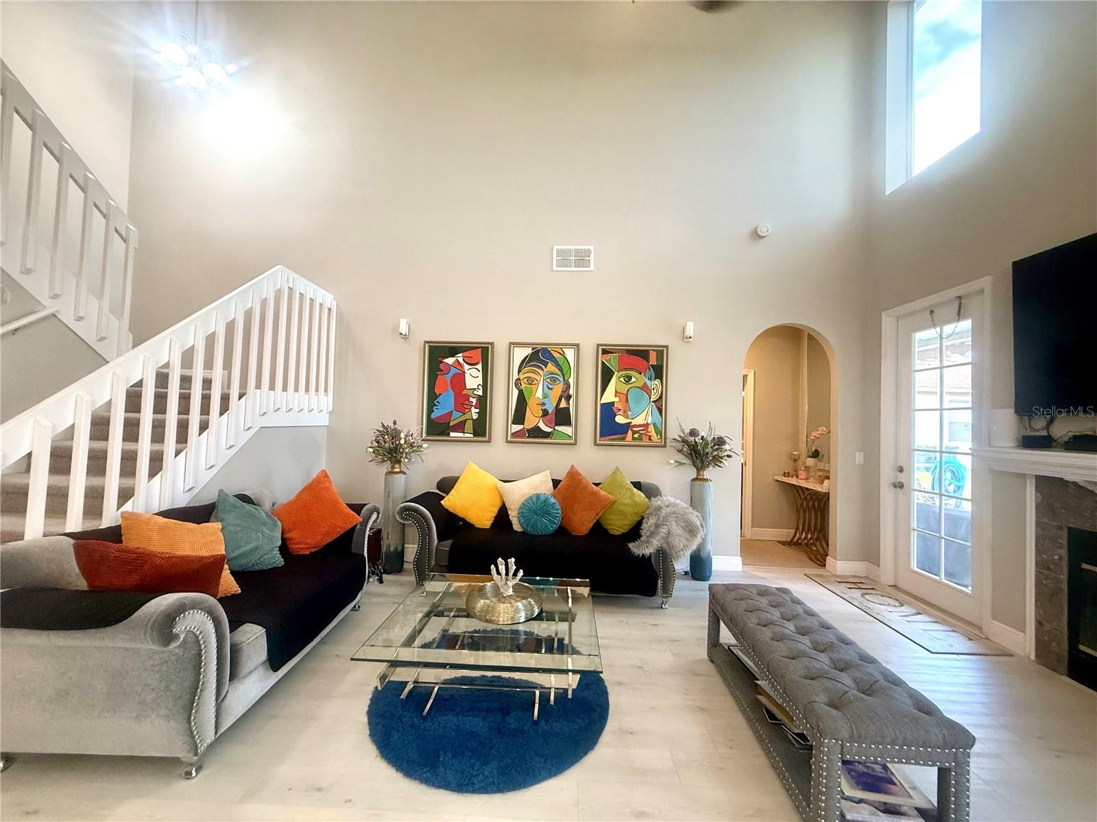 WOODLANDS POINTE - Residential Lease