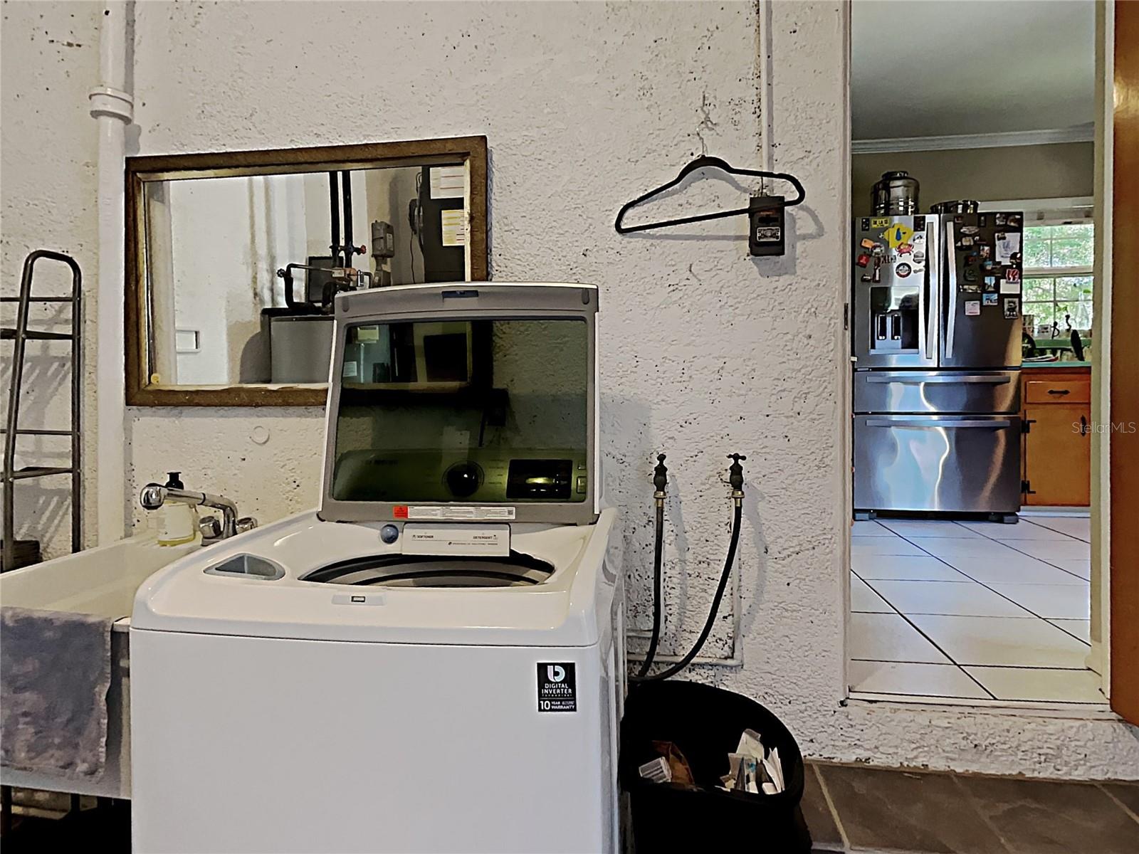 EUCLID ST PAUL - Residential Lease