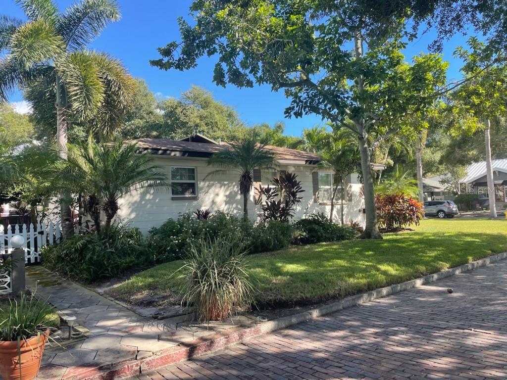 EUCLID ST PAUL - Residential Lease