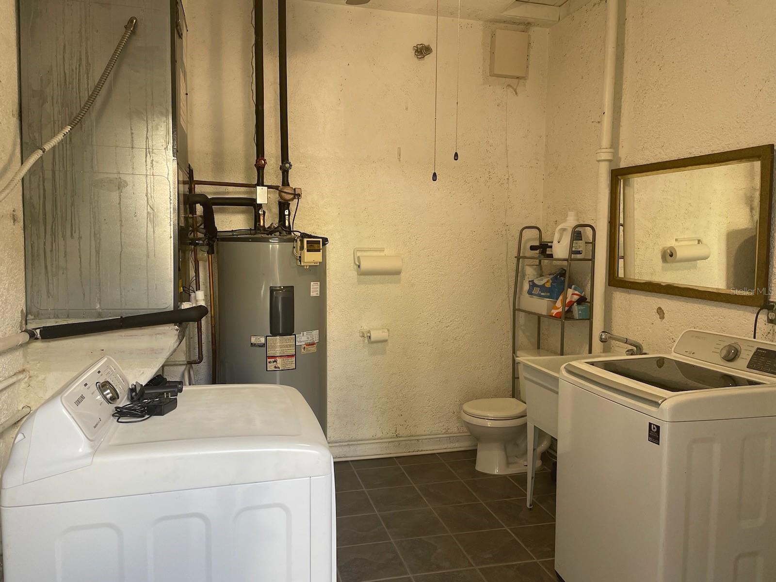 EUCLID ST PAUL - Residential Lease