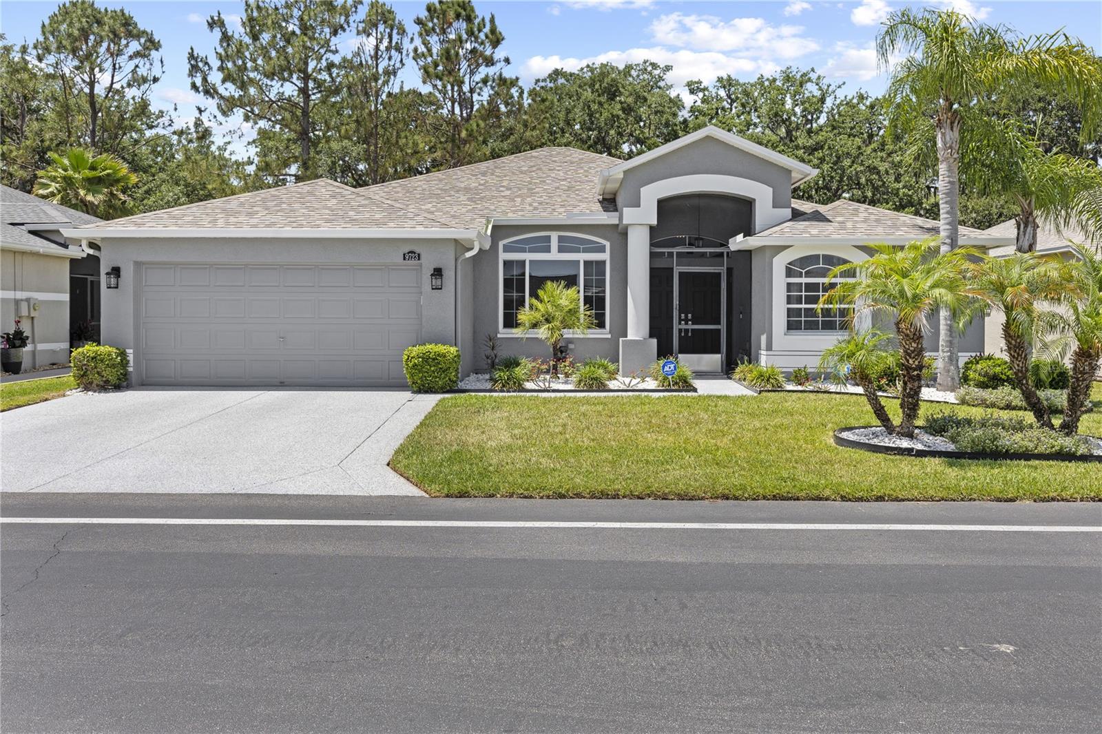 TAMPA BAY GOLF AND TENNIS CLUB - Residential Lease