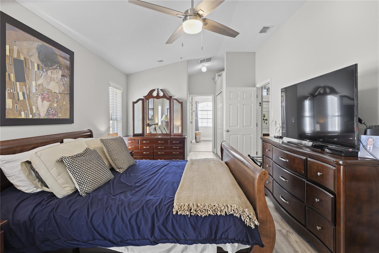 TAMPA BAY GOLF AND TENNIS CLUB - Residential Lease