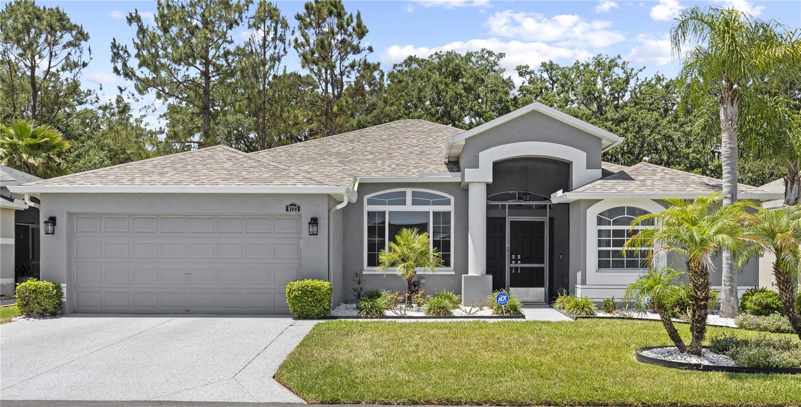 TAMPA BAY GOLF AND TENNIS CLUB - Residential Lease