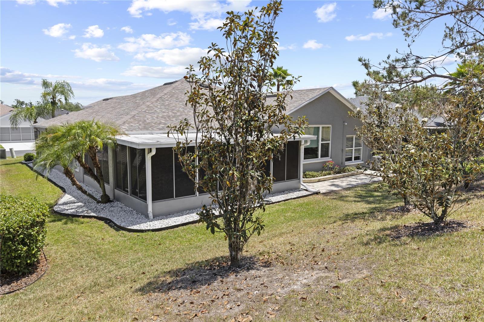 TAMPA BAY GOLF AND TENNIS CLUB - Residential Lease