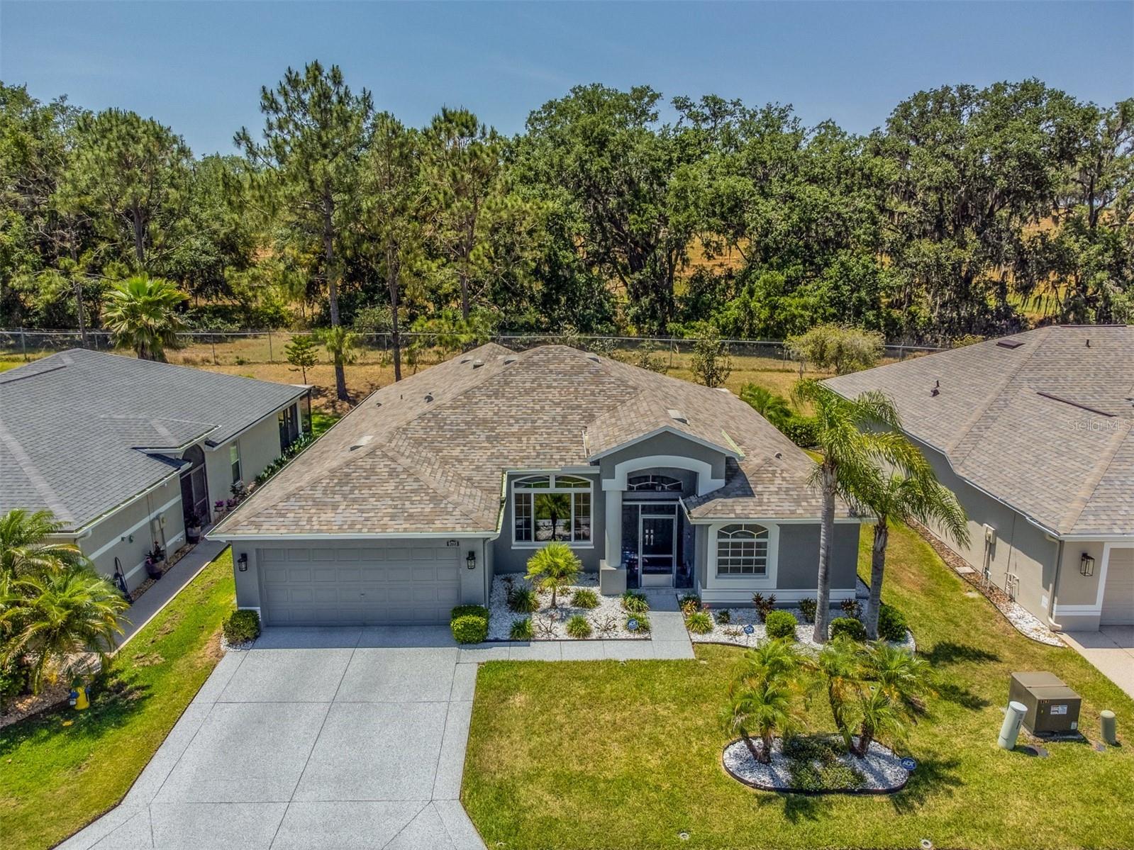 TAMPA BAY GOLF AND TENNIS CLUB - Residential Lease