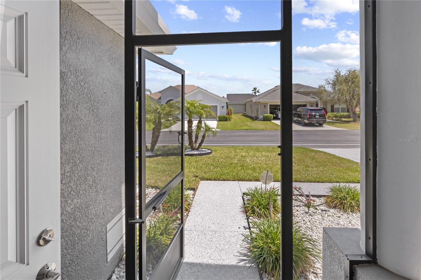 TAMPA BAY GOLF AND TENNIS CLUB - Residential Lease