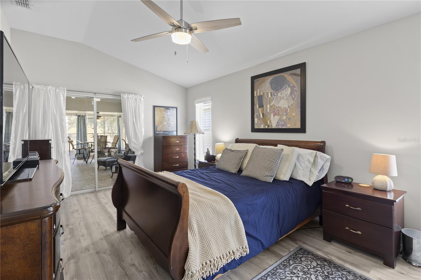 TAMPA BAY GOLF AND TENNIS CLUB - Residential Lease