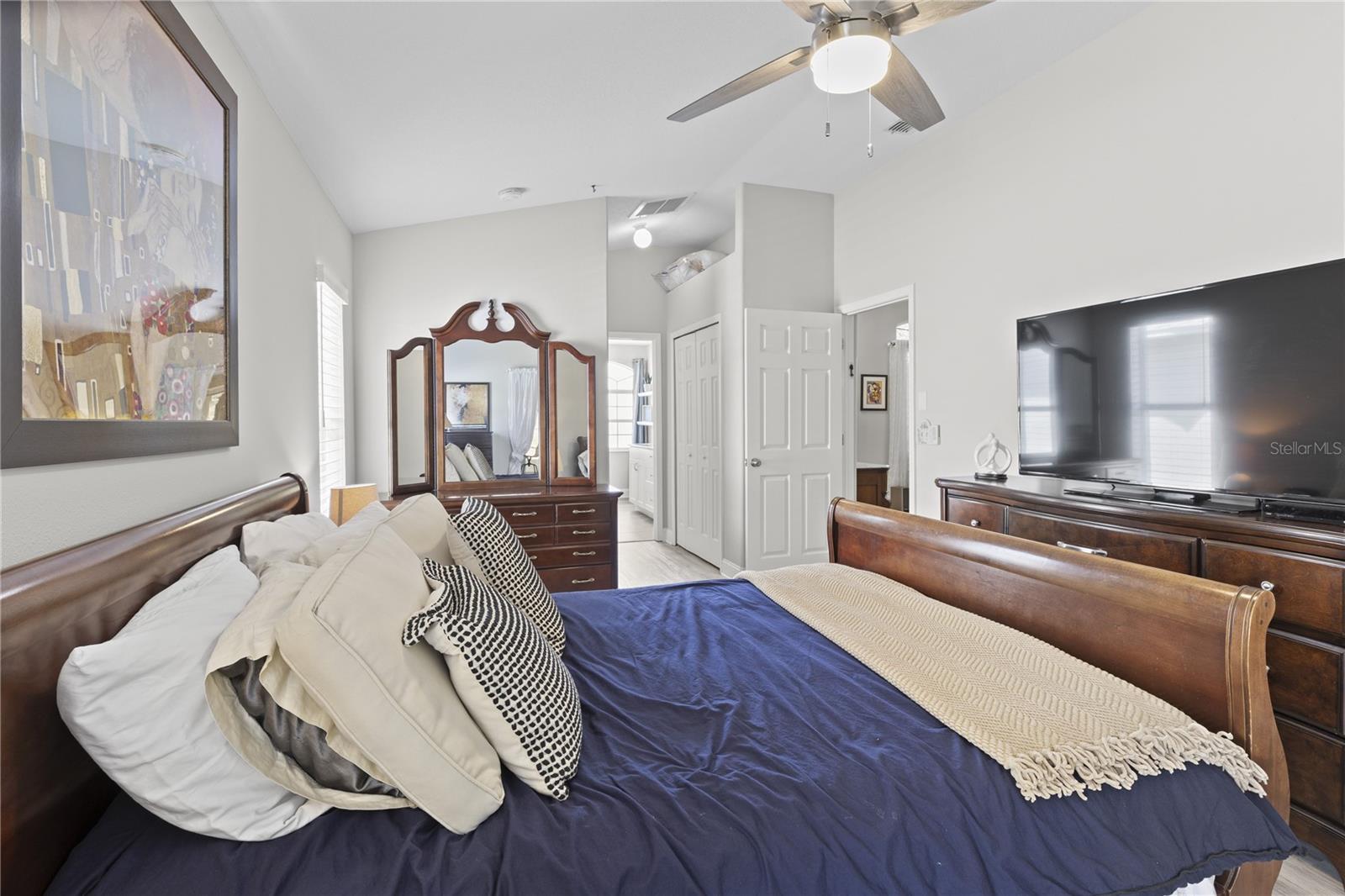 TAMPA BAY GOLF AND TENNIS CLUB - Residential Lease