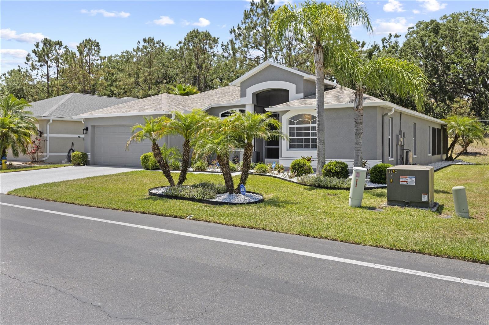 TAMPA BAY GOLF AND TENNIS CLUB - Residential Lease