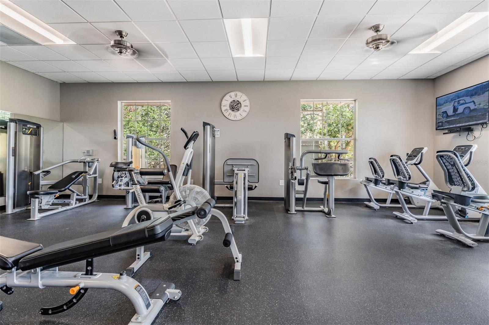 TAMPA BAY GOLF AND TENNIS CLUB - Residential Lease