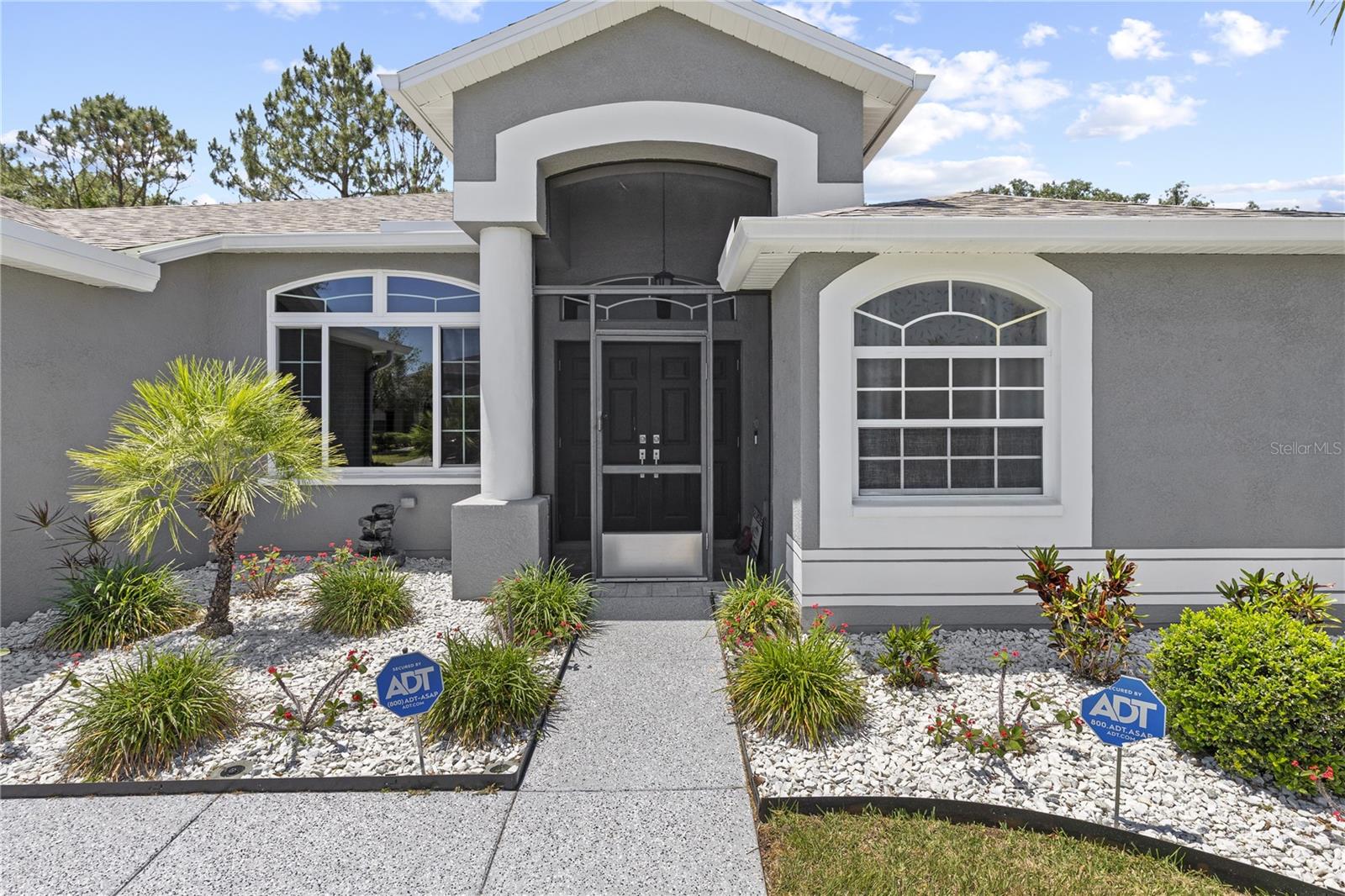 TAMPA BAY GOLF AND TENNIS CLUB - Residential Lease