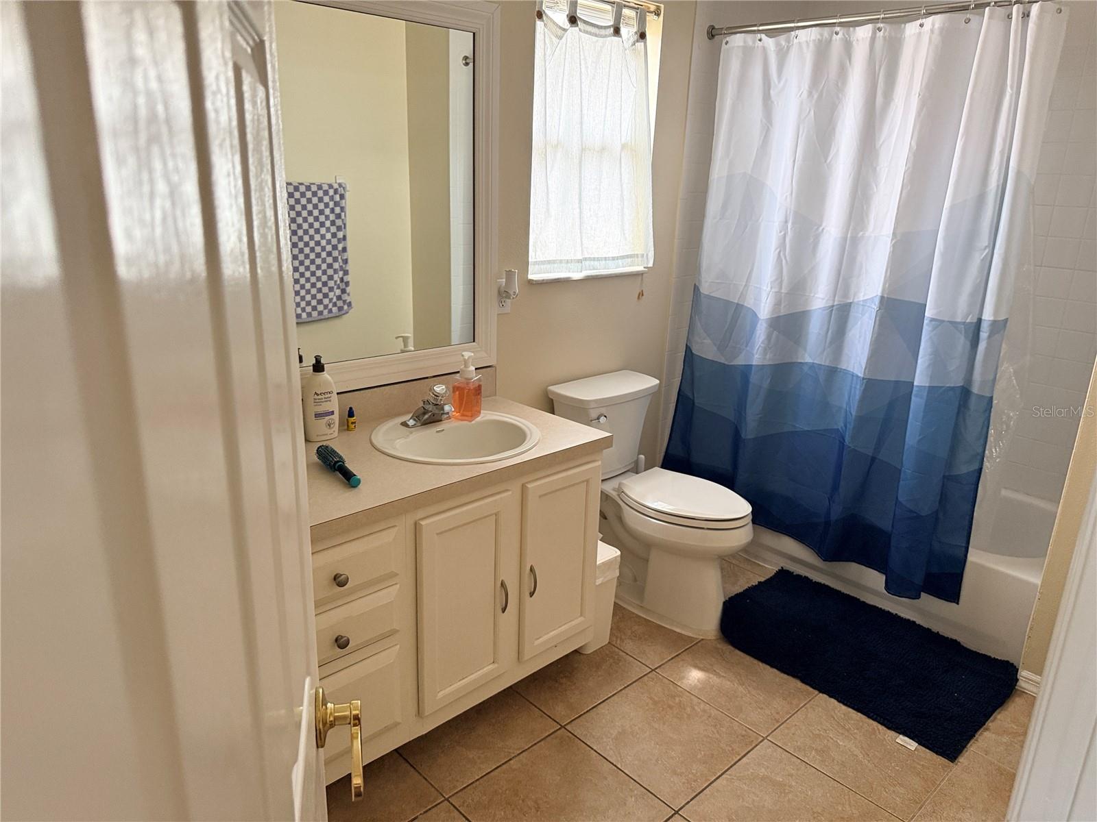 PEARL LAKE VILLAS REP - Residential