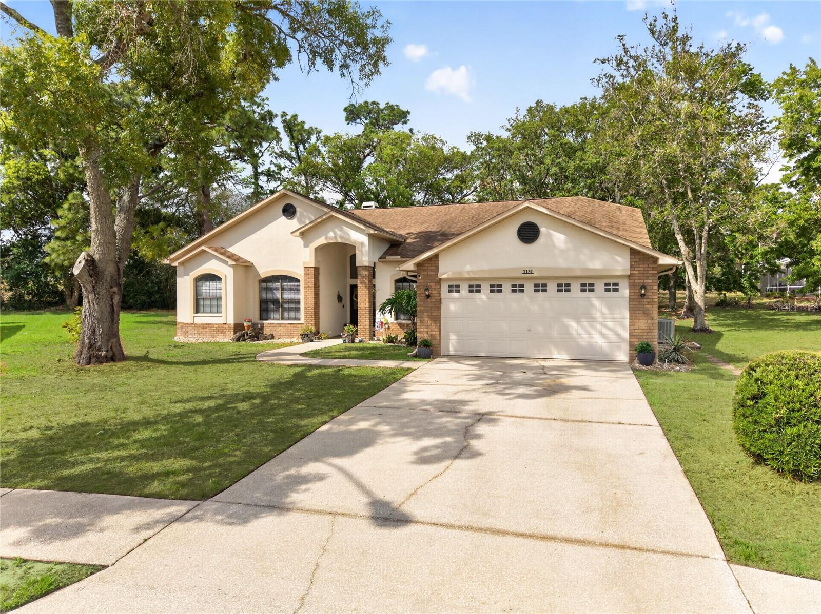 1131 WEDGE WAY