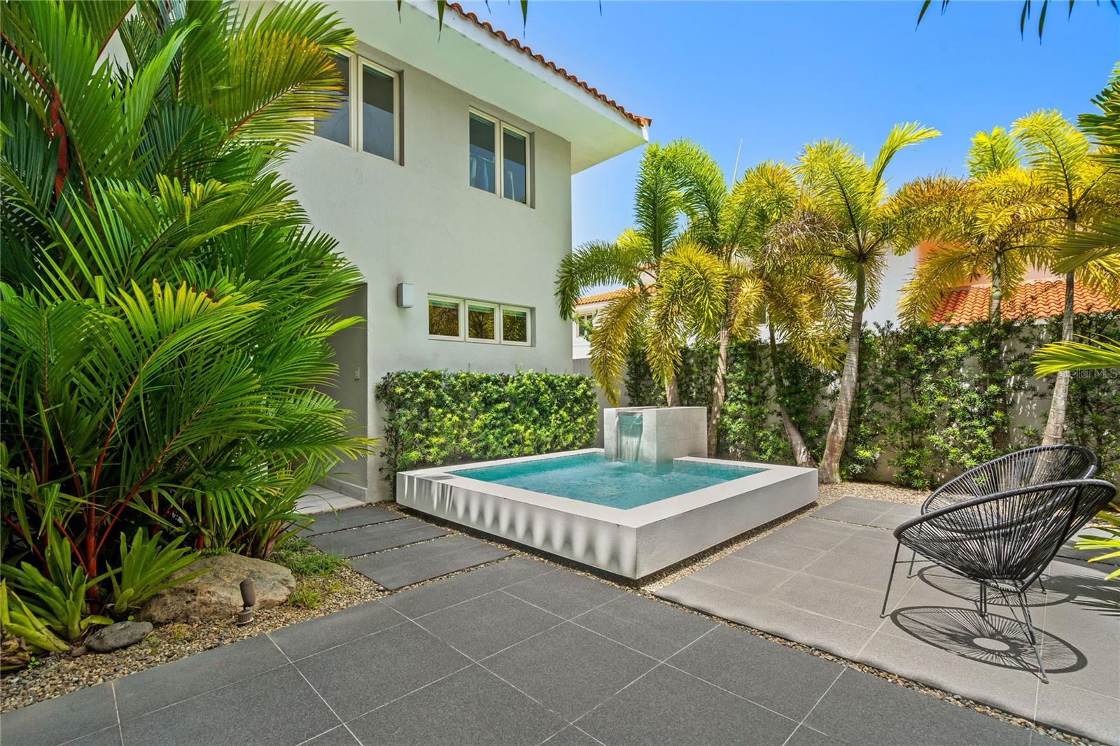 DORADO BEACH EAST - Residential