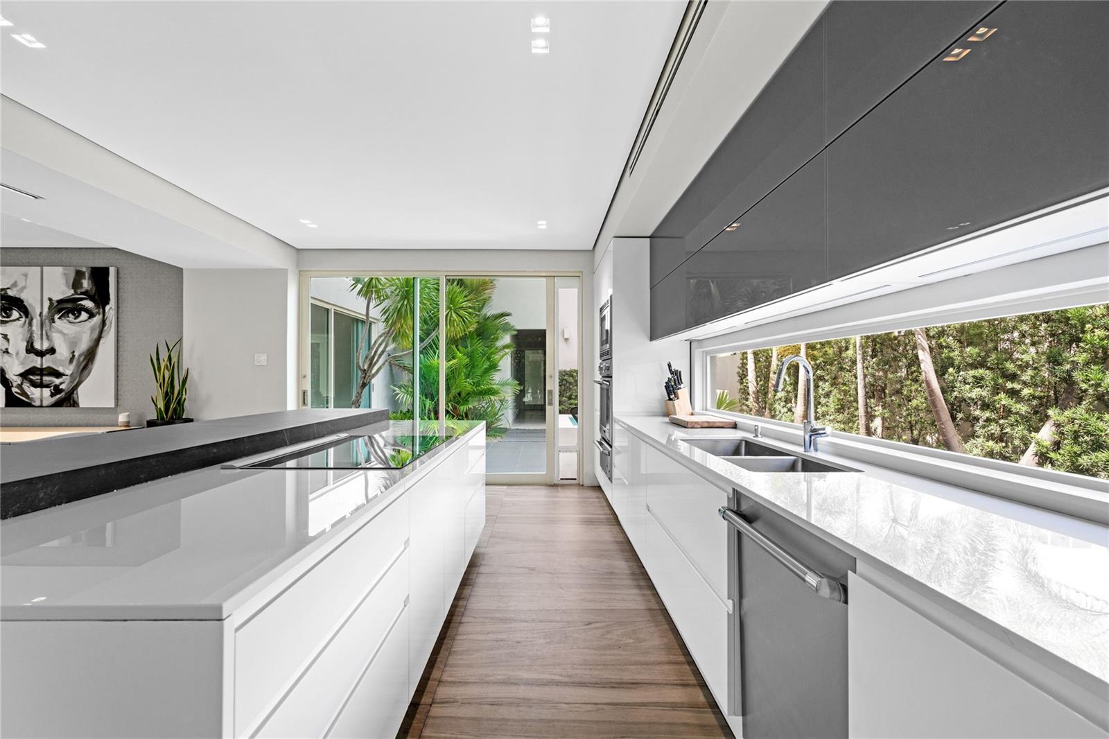 DORADO BEACH EAST - Residential