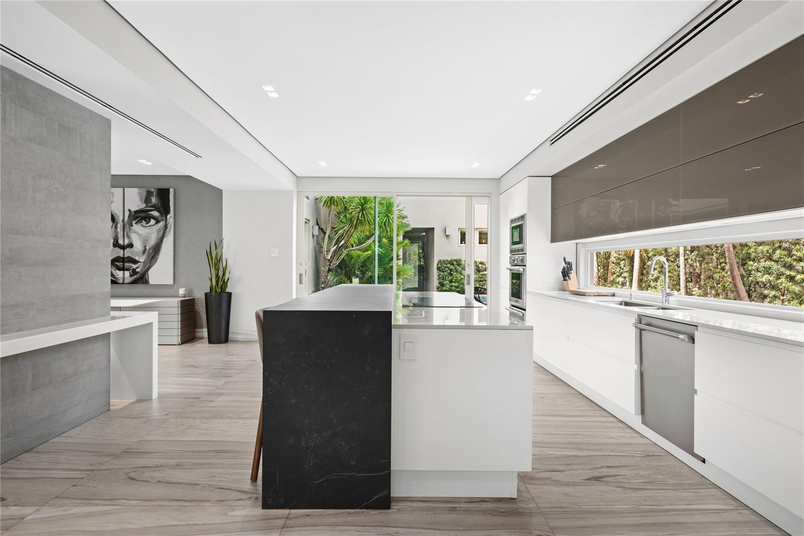 DORADO BEACH EAST - Residential