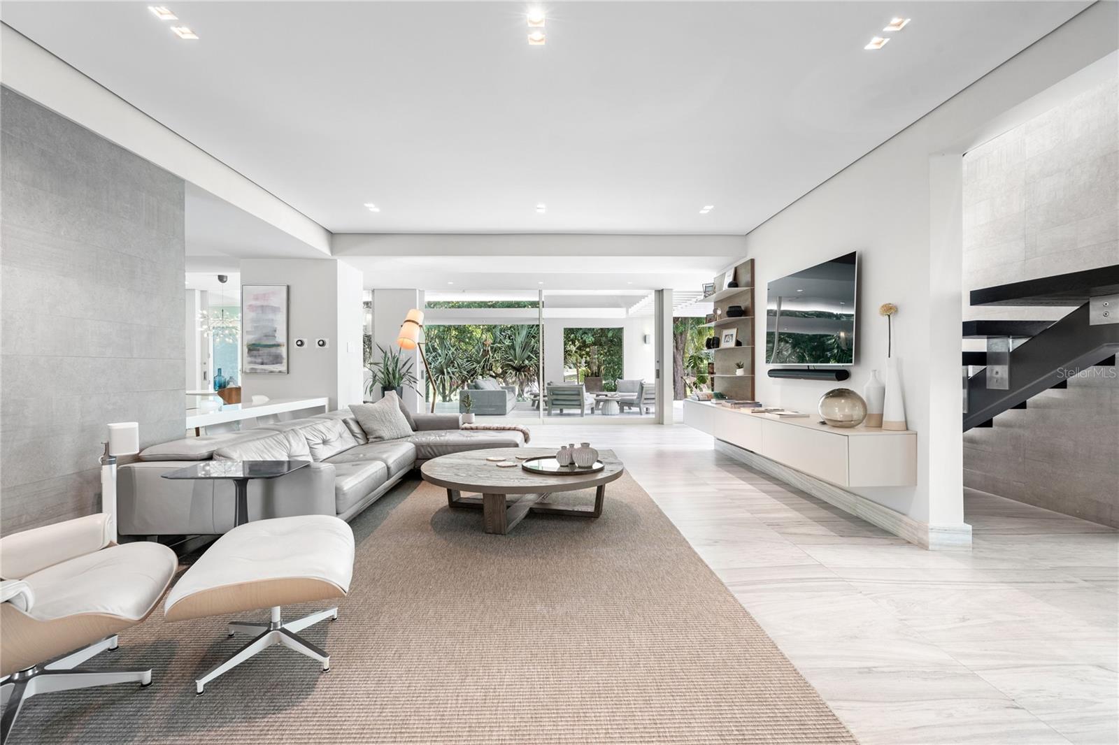 DORADO BEACH EAST - Residential