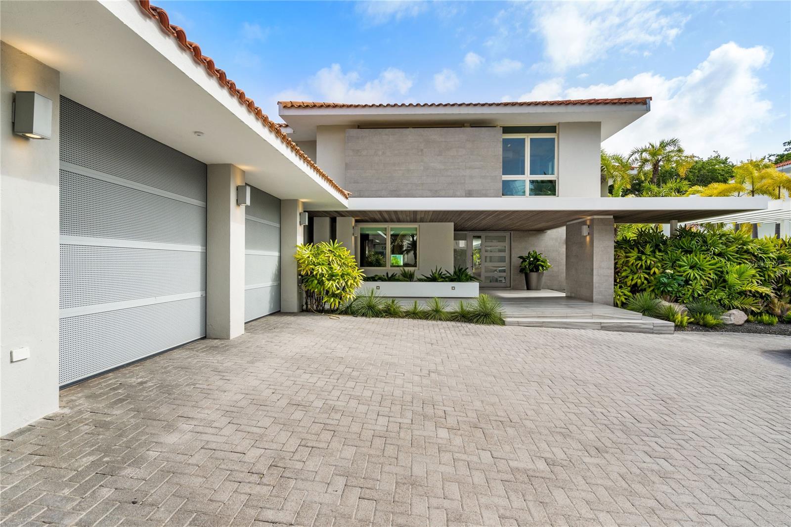 DORADO BEACH EAST - Residential