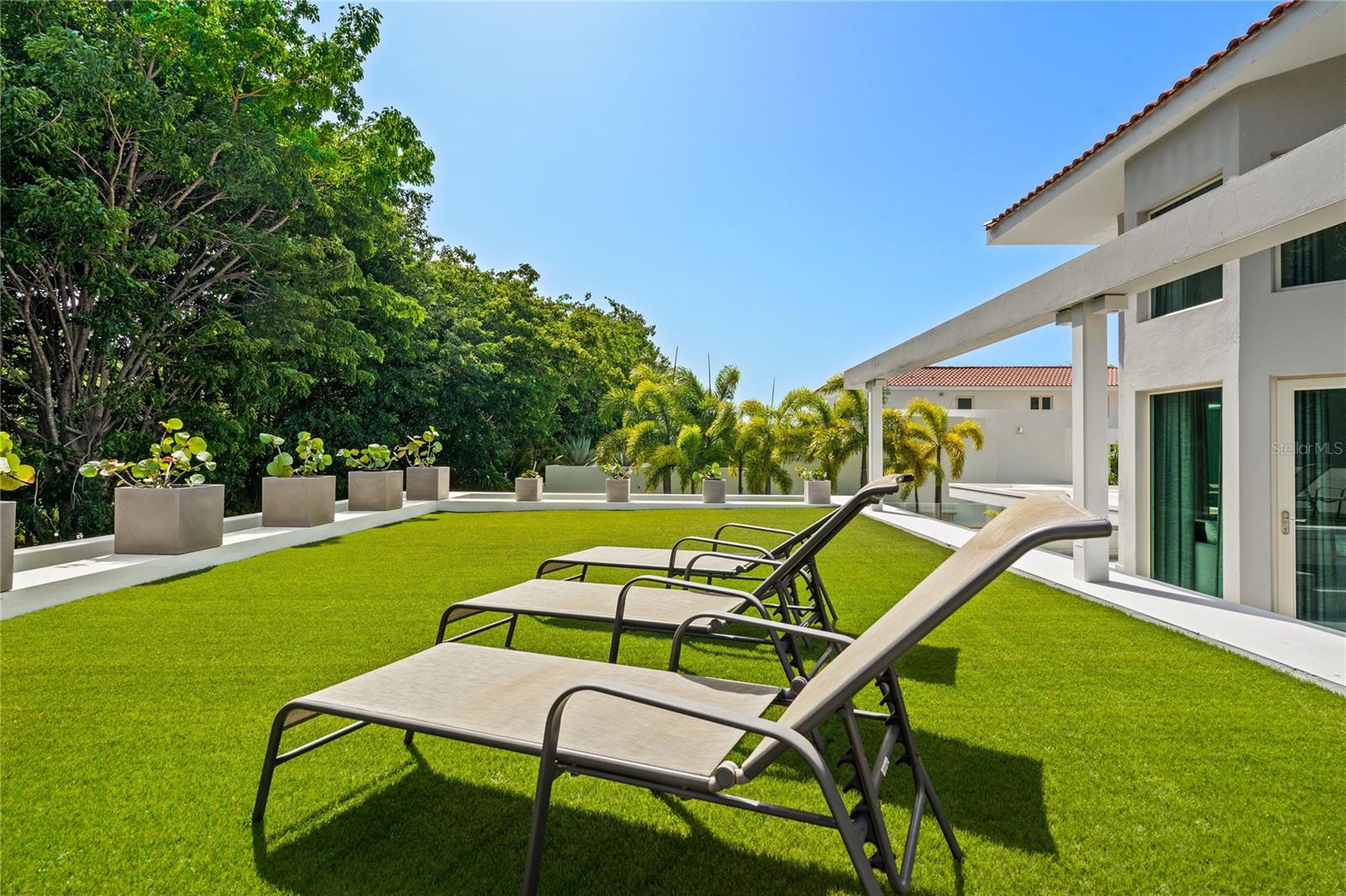 DORADO BEACH EAST - Residential