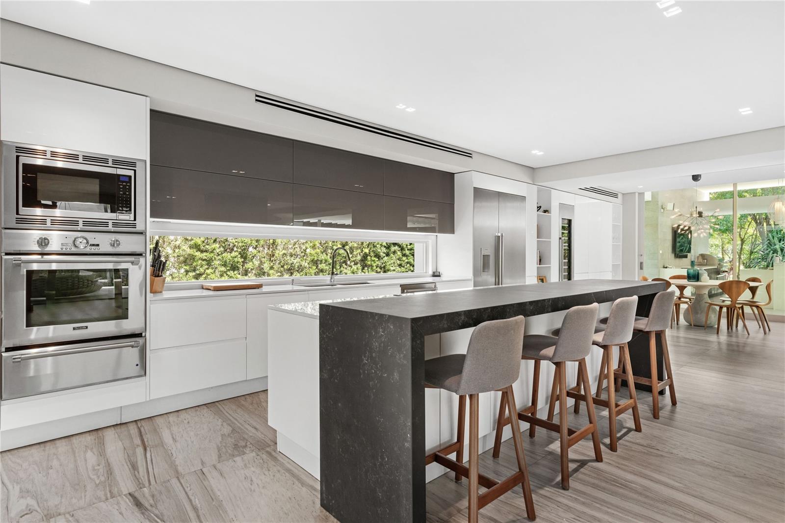 DORADO BEACH EAST - Residential