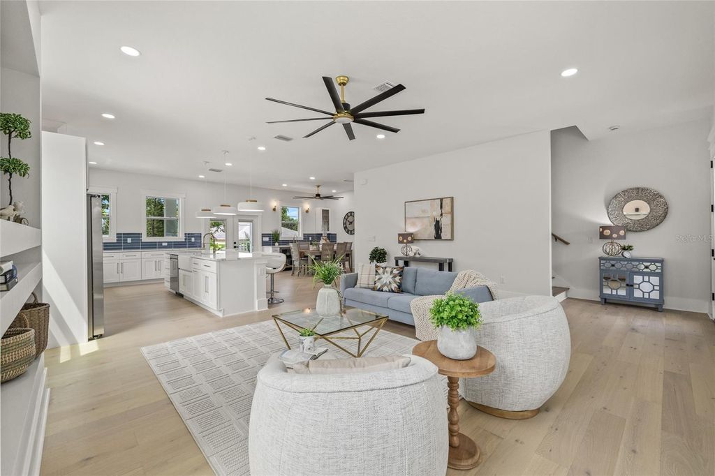 Photo of 1405 50th Avenue N, St Petersburg, FL 33703 (MLS # TB8437856)