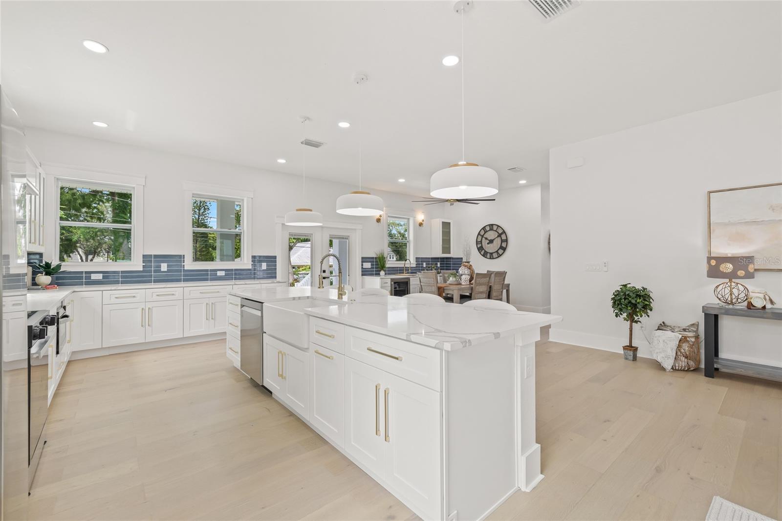 FRANKLIN HEIGHTS - Residential