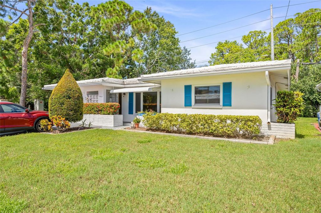 Photo of 9460 45th Way N, Pinellas Park, FL 33782 (MLS # TB8410698)