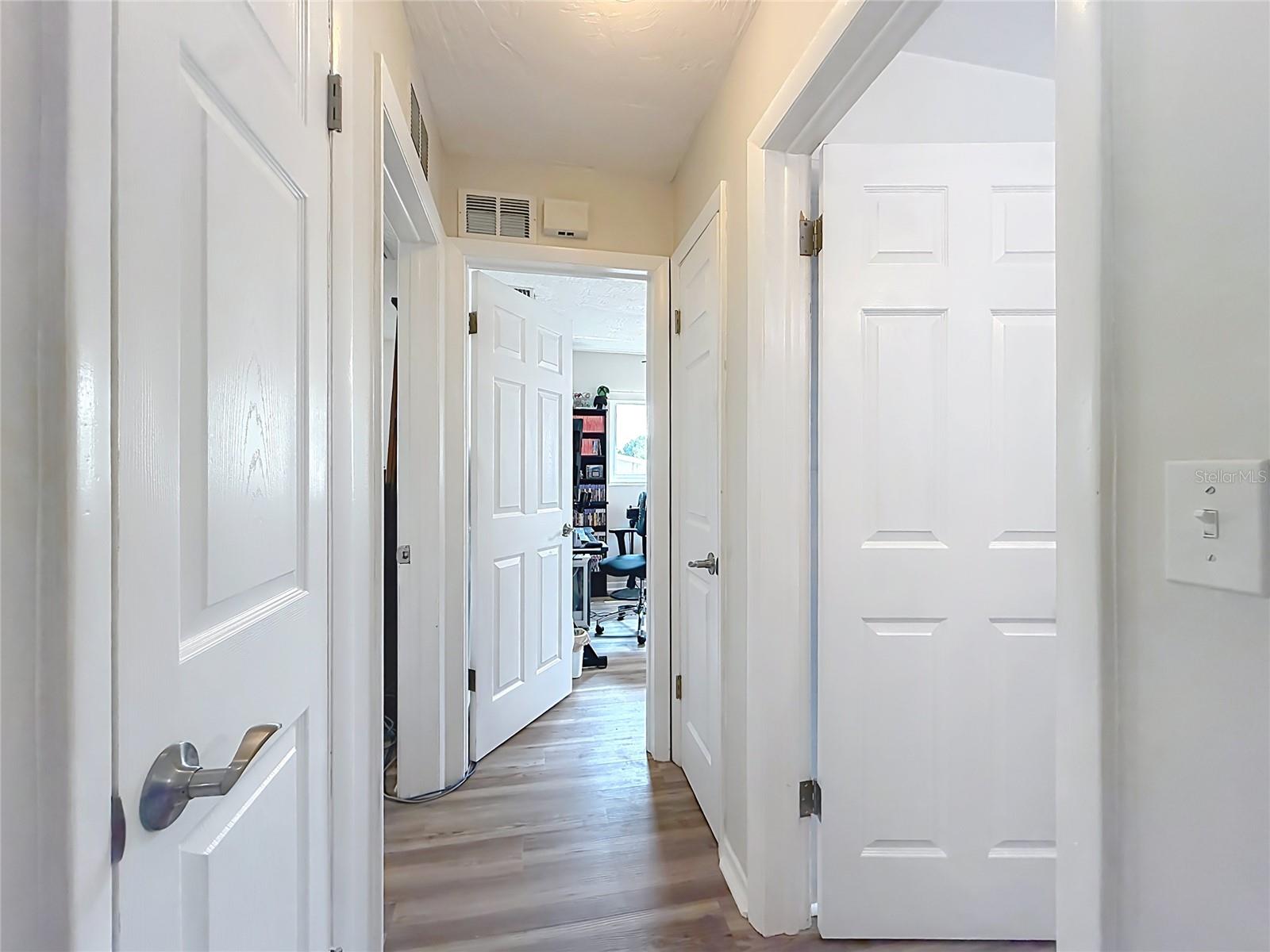 BEVERLY HILLS UNIT 05 - Residential