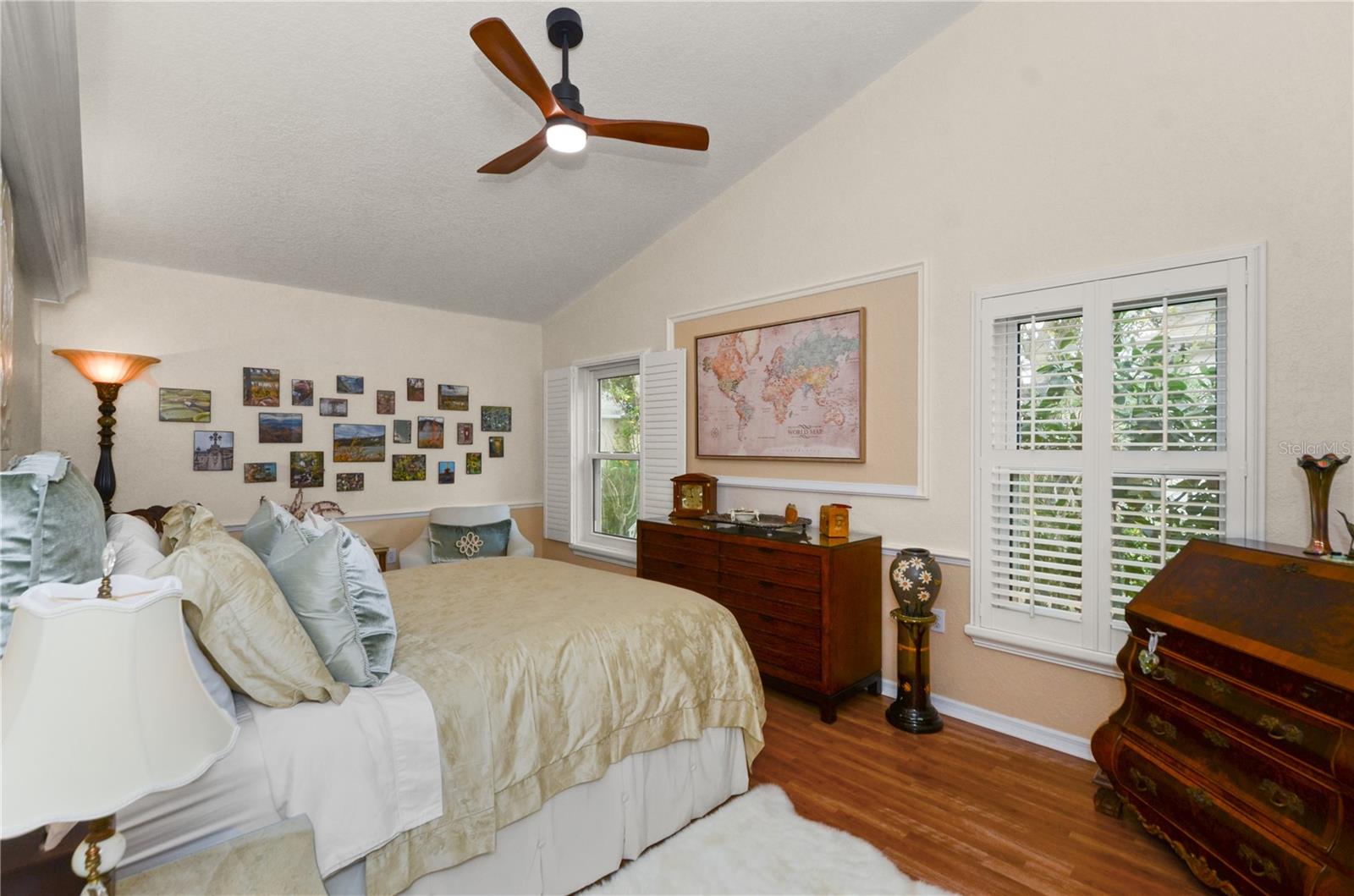 MOUNT DORA CHAUTAUQUA OVERLOOKING MOUNT DORA - Residential