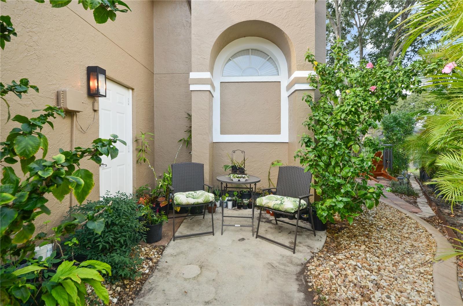 MOUNT DORA CHAUTAUQUA OVERLOOKING MOUNT DORA - Residential