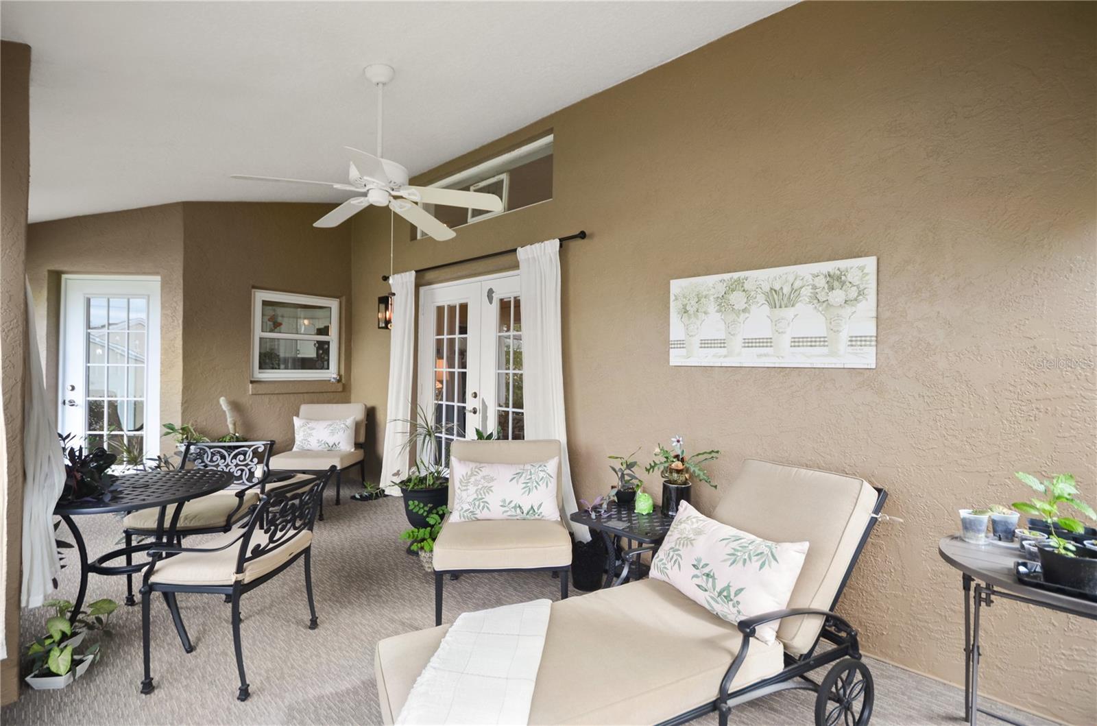 MOUNT DORA CHAUTAUQUA OVERLOOKING MOUNT DORA - Residential